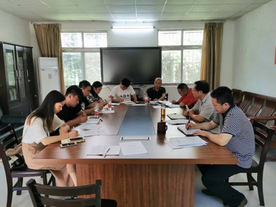 4209f5ff51f48b272bf27ac13f888cb